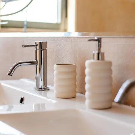 Starshine Spectrum 公寓 *