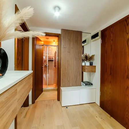 Starshine Spectrum Apartment